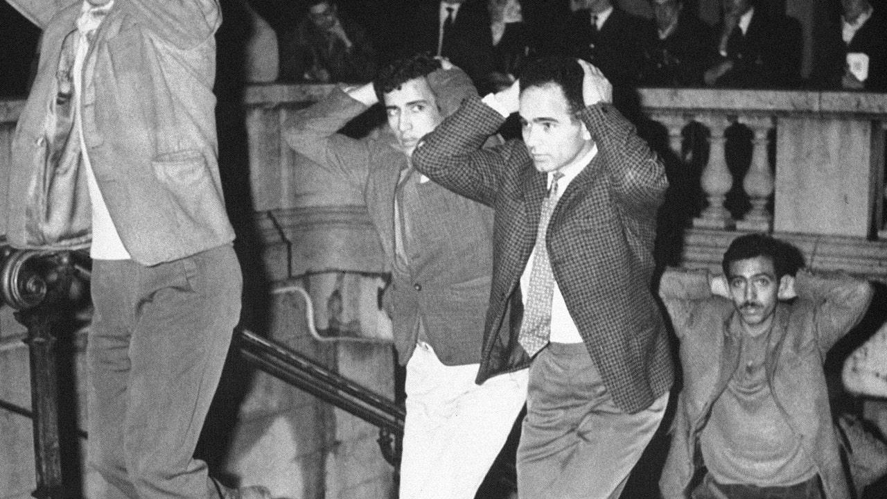French lawmakers vote to condemn 1961 massacre of Algerian protesters