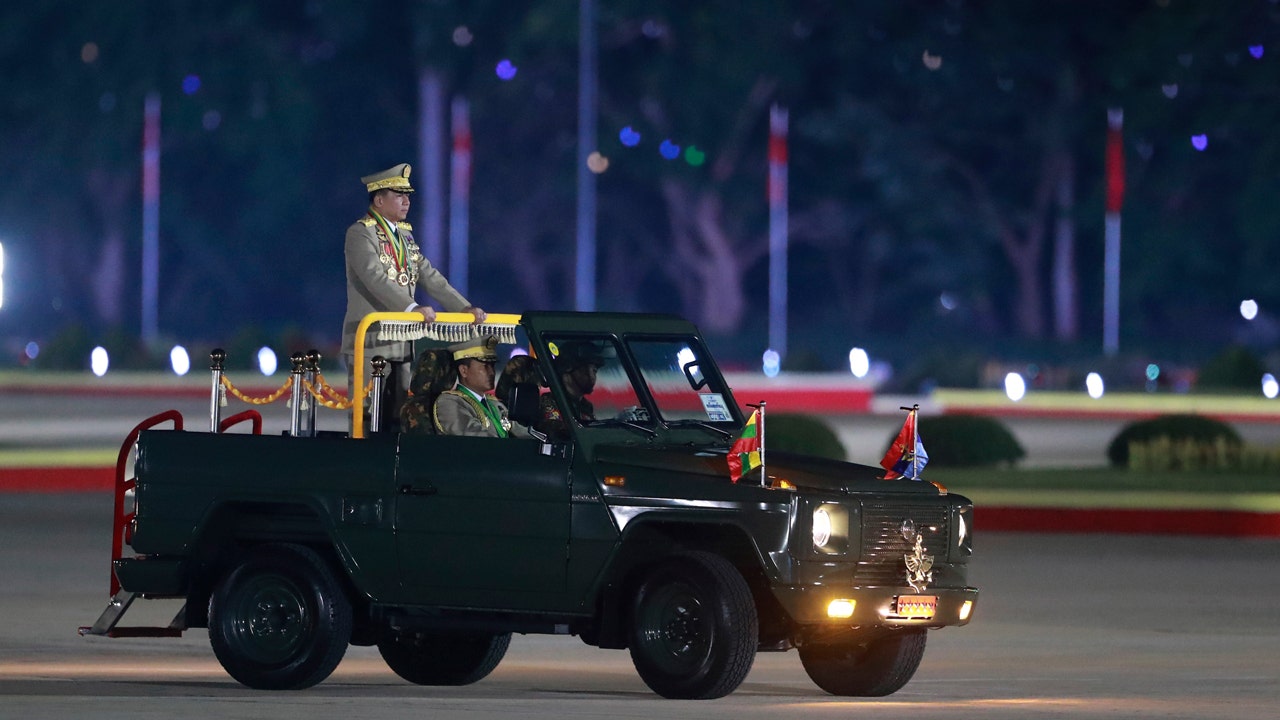 Read more about the article Burmese military flaunts strength at annual parade, despite unprecedented losses
