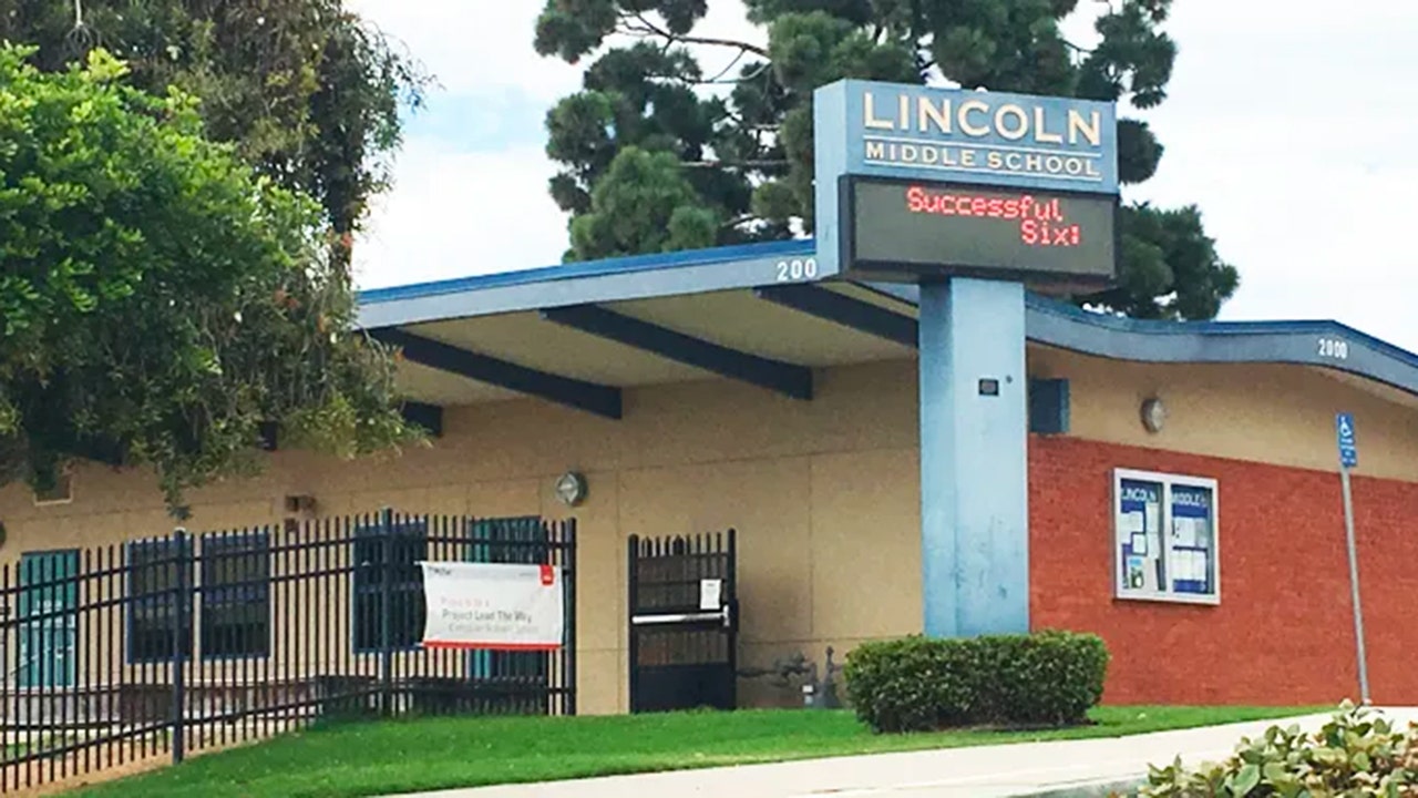 You are currently viewing California middle school student airlifted after fight