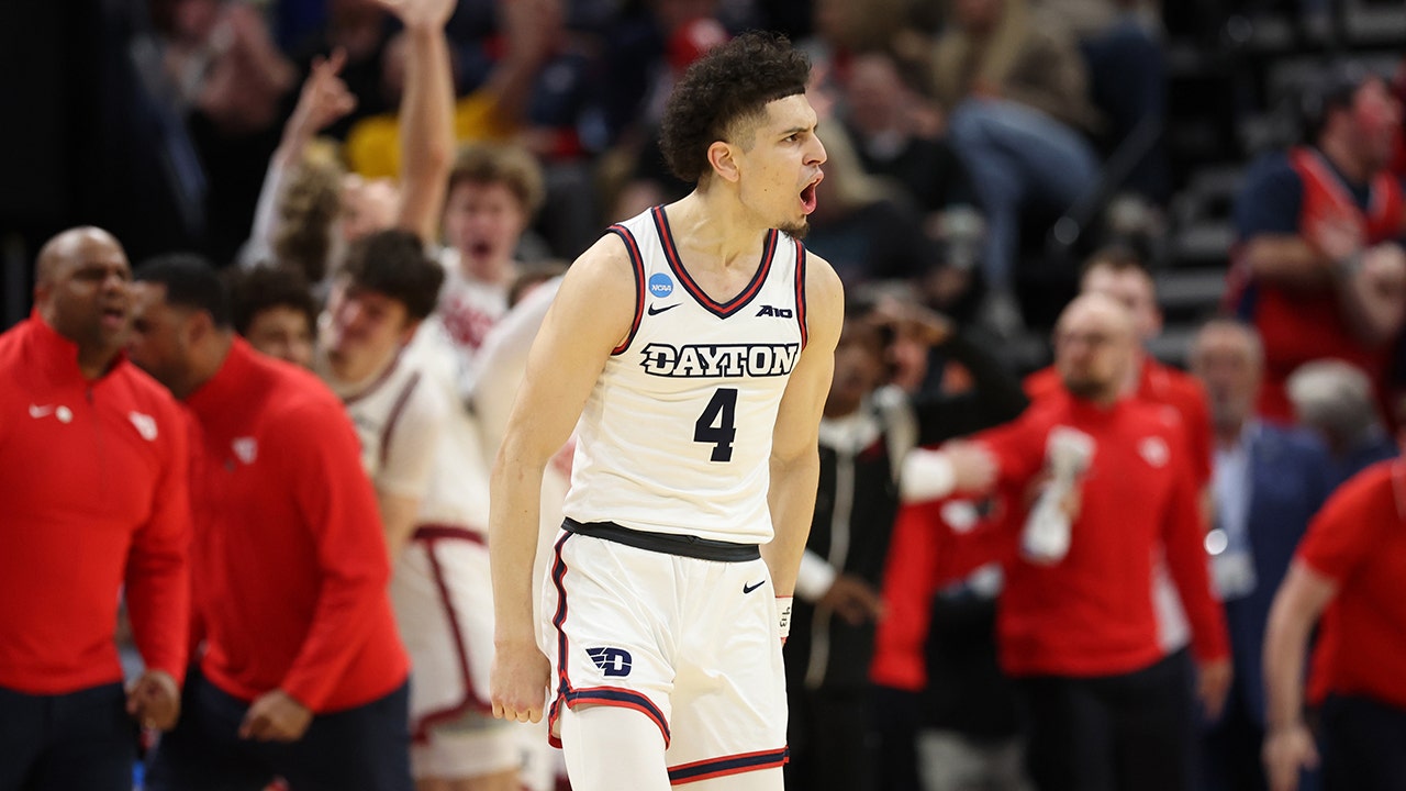 Read more about the article Dayton pulls off miraculous second-half comeback to defeat Nevada in first round