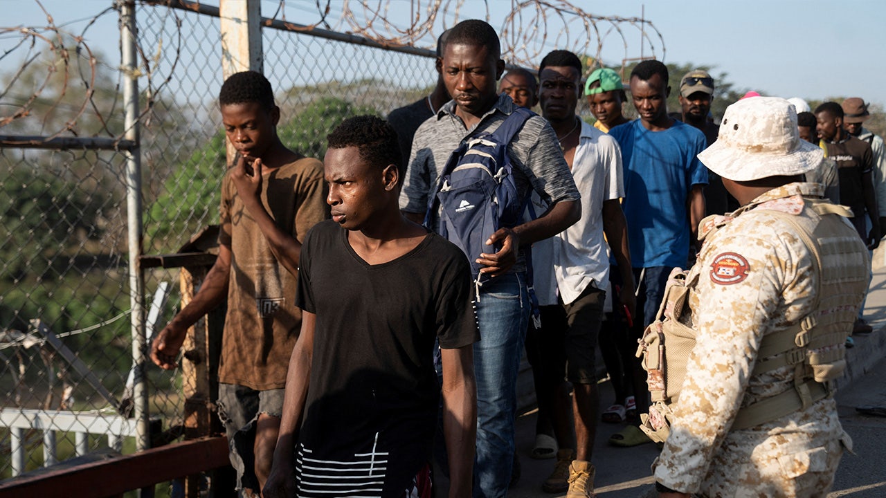 Read more about the article Dominican Republic takes hardline stance in barring Haitian refugees
