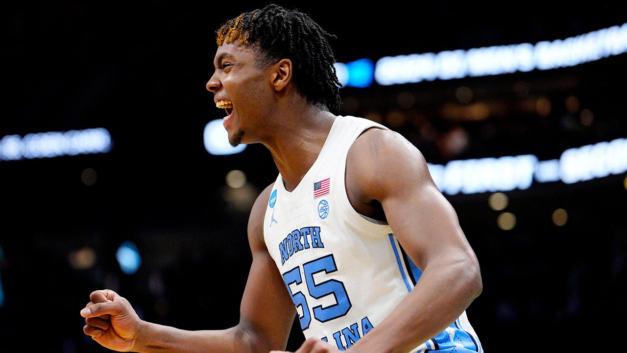 Read more about the article No. 1 UNC pulls away late from ninth-seeded Michigan State to make Sweet 16