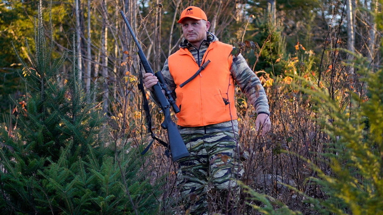 Read more about the article Top court upholds Maine’s Sunday hunting ban