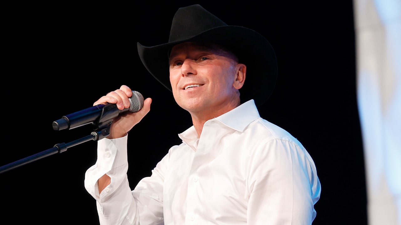 Kenny Chesney is 'terrified' of 'failure' 30 years into his country music career
