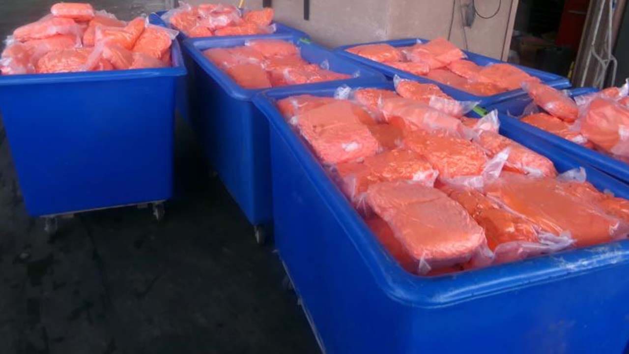 You are currently viewing California border officers find thousands of pounds of meth in shipment of carrots