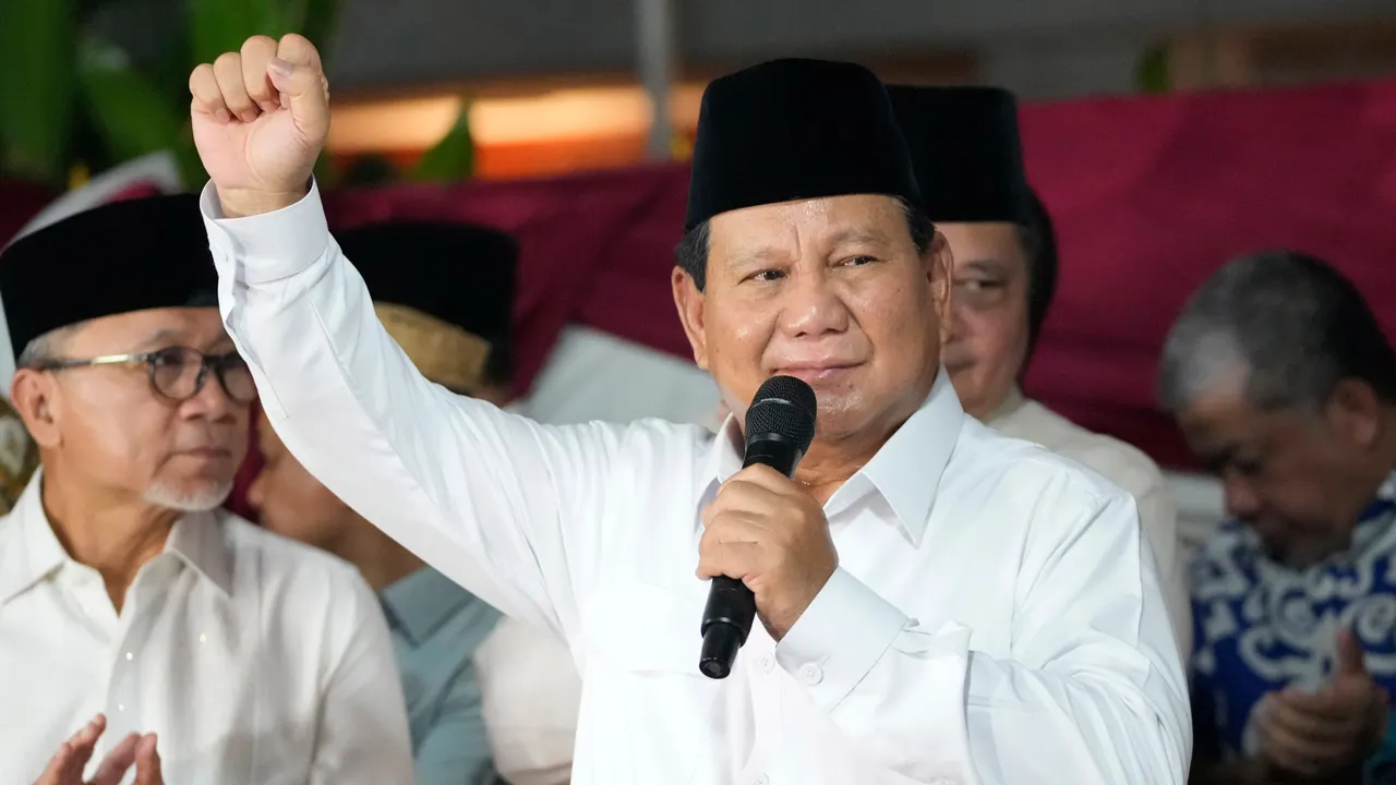 Read more about the article Controversial Indonesian defense minister wins presidential election