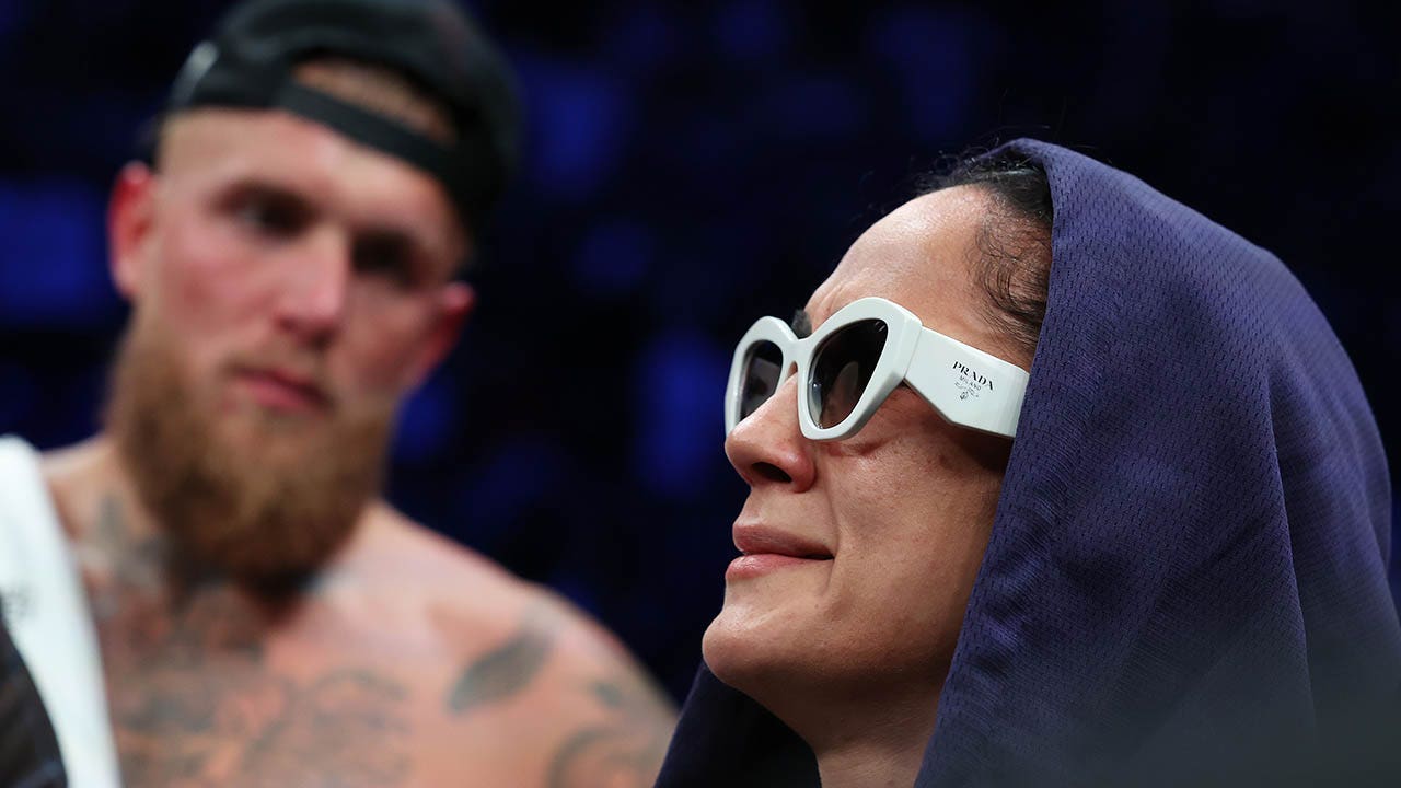 Read more about the article Amanda Serrano’s homecoming boxing match in Puerto Rico called off due to bizarre eye injury