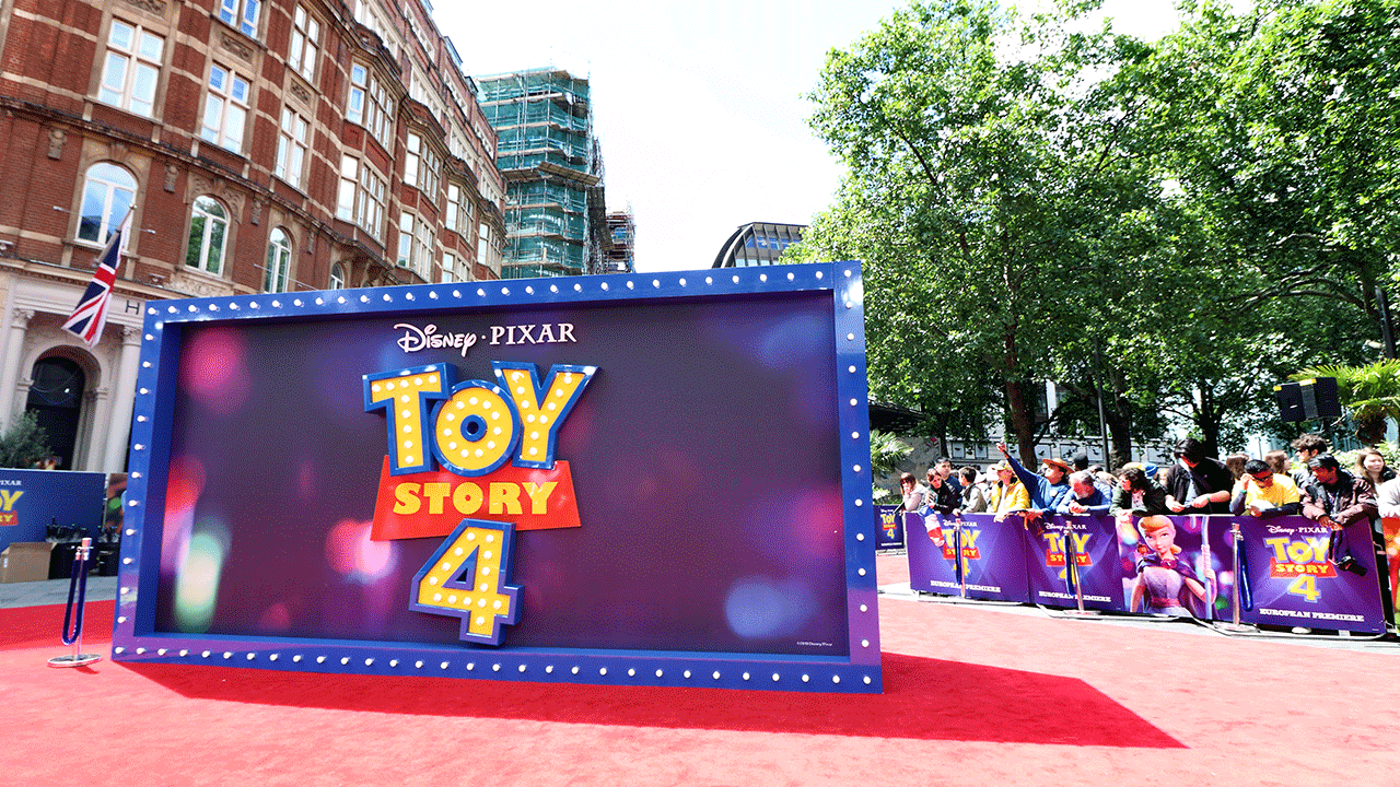 A sign for "Toy Story 4" 