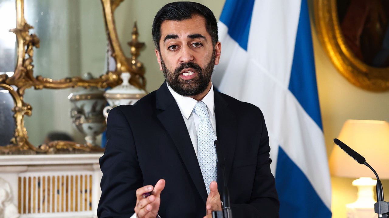 Read more about the article Scotland’s leader Humza Yousaf resigns after coalition falls apart