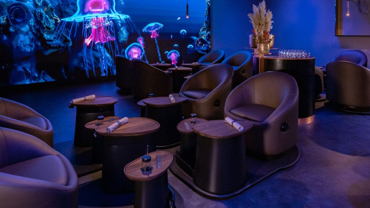 Read more about the article Restaurant combines an amusement ride with unforgettable fine dining