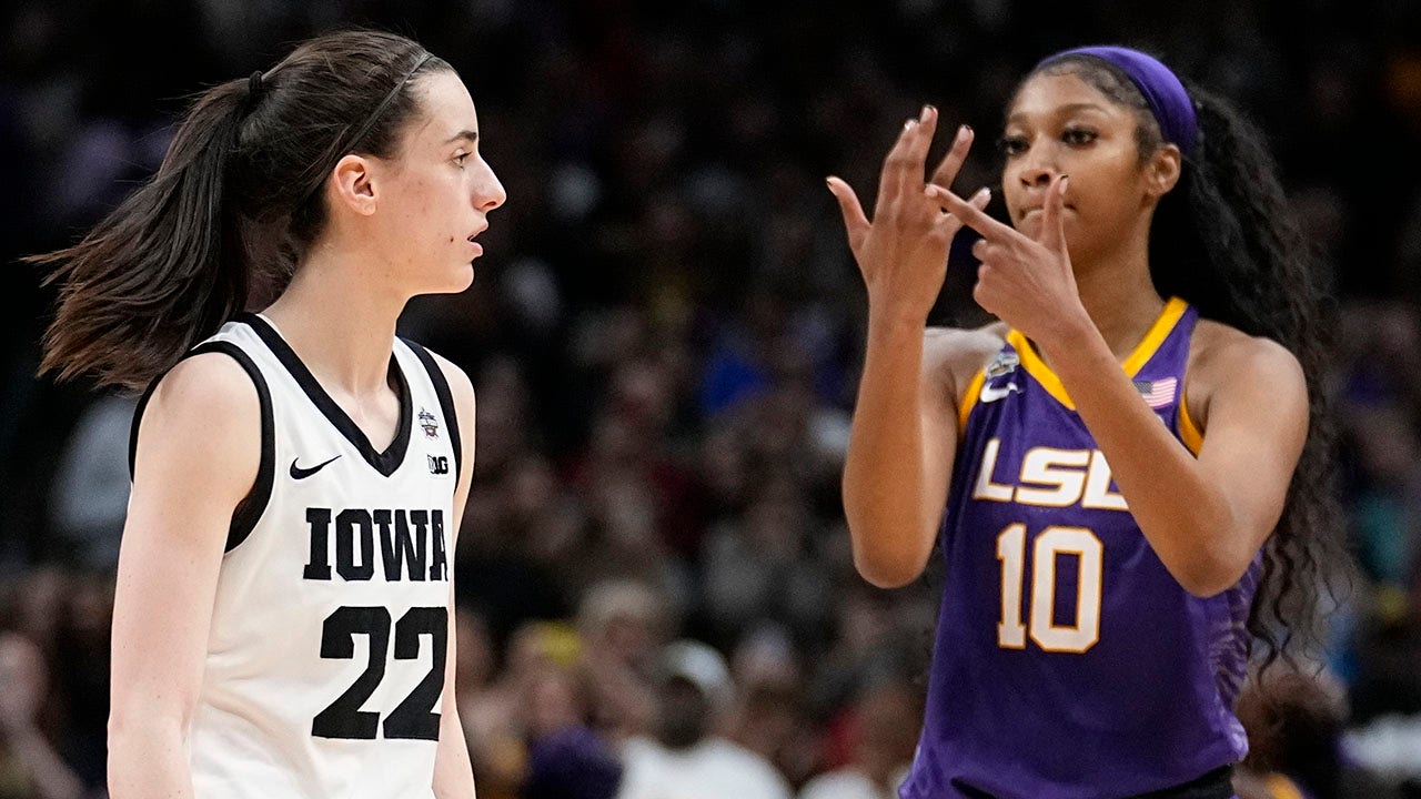 Read more about the article Iowa, LSU meet in national championship rematch with 2023’s trash-talking on the mind