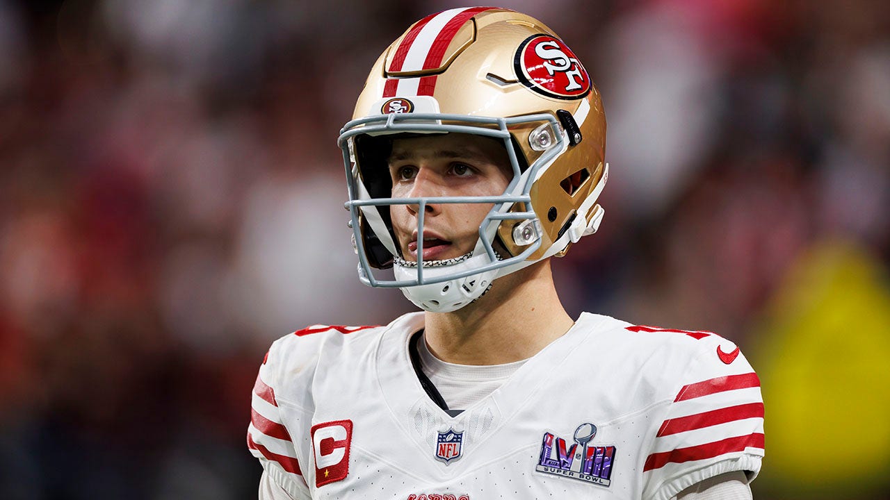 Read more about the article 49ers’ Brock Purdy unconcerned with contract ‘nonsense’ as rookie deal winds down