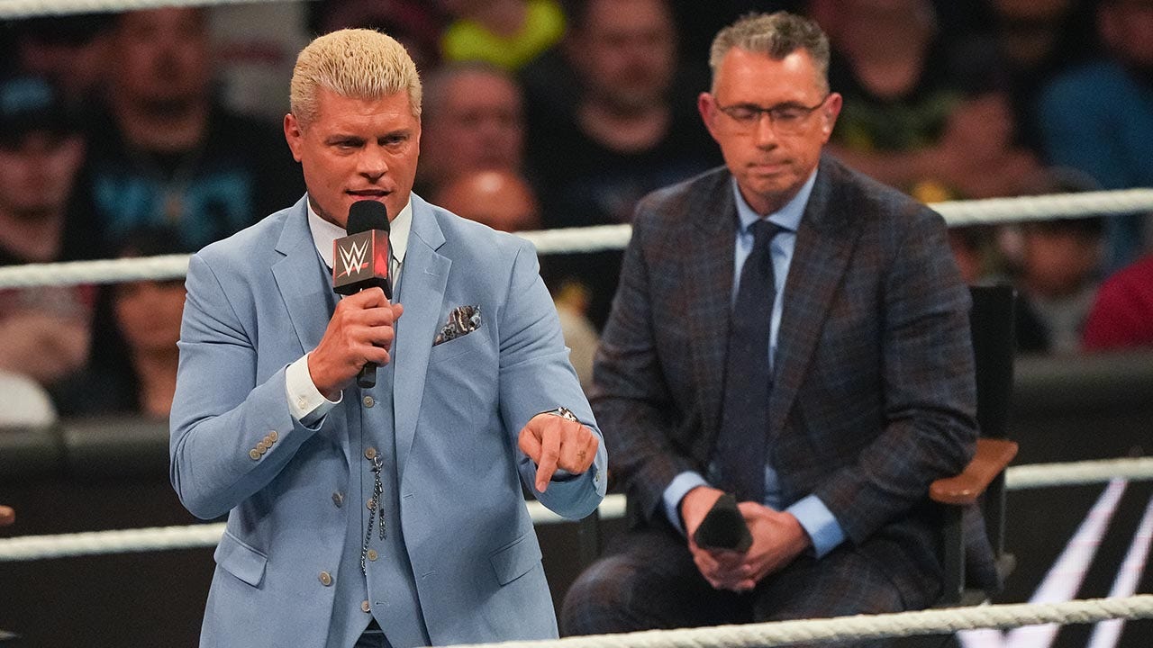 Read more about the article WWE star Cody Rhodes reveals pre-match superstition before entering ring