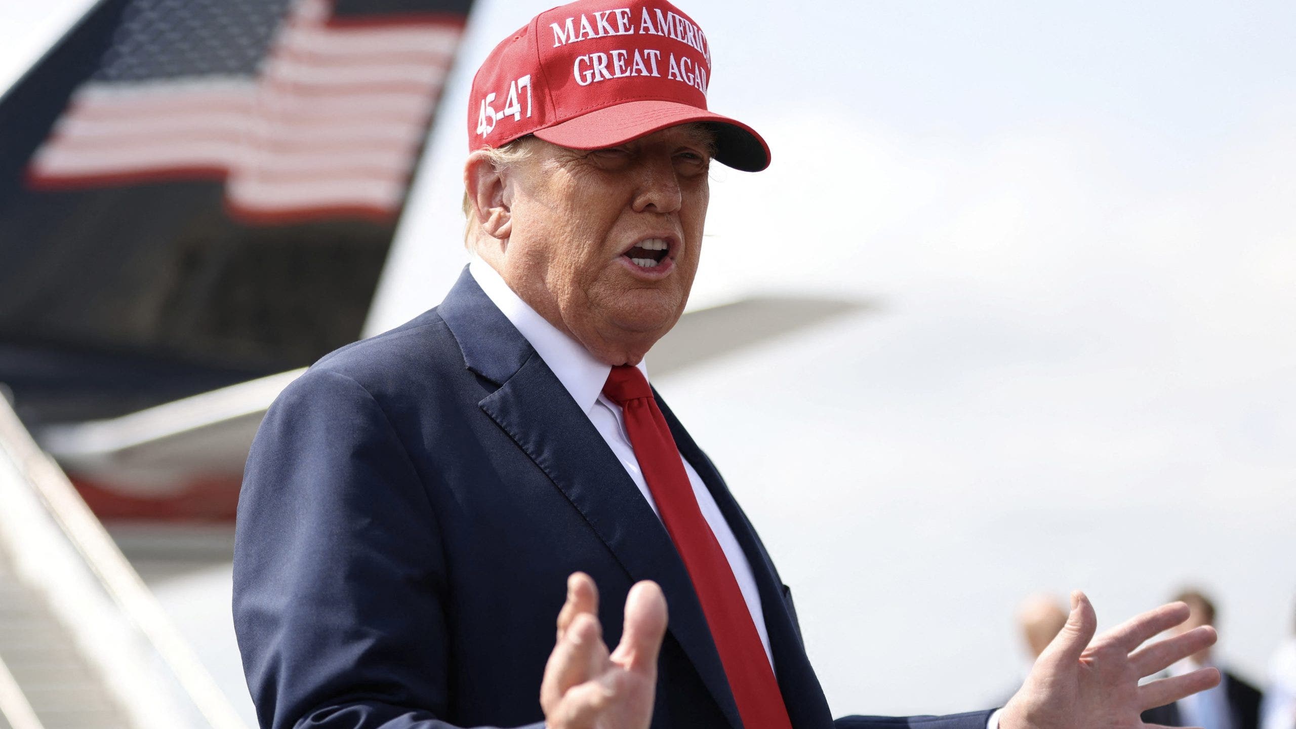 Read more about the article Trump blasts Biden on key issue impacting voters after damaging report: ‘Totally lost control’