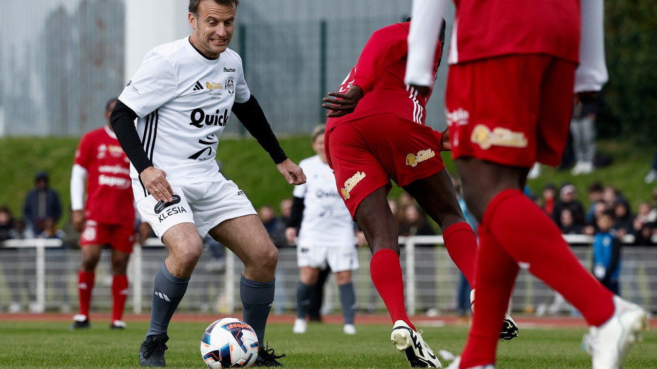 Read more about the article Macron takes part in charity soccer game ahead of Paris Olympics