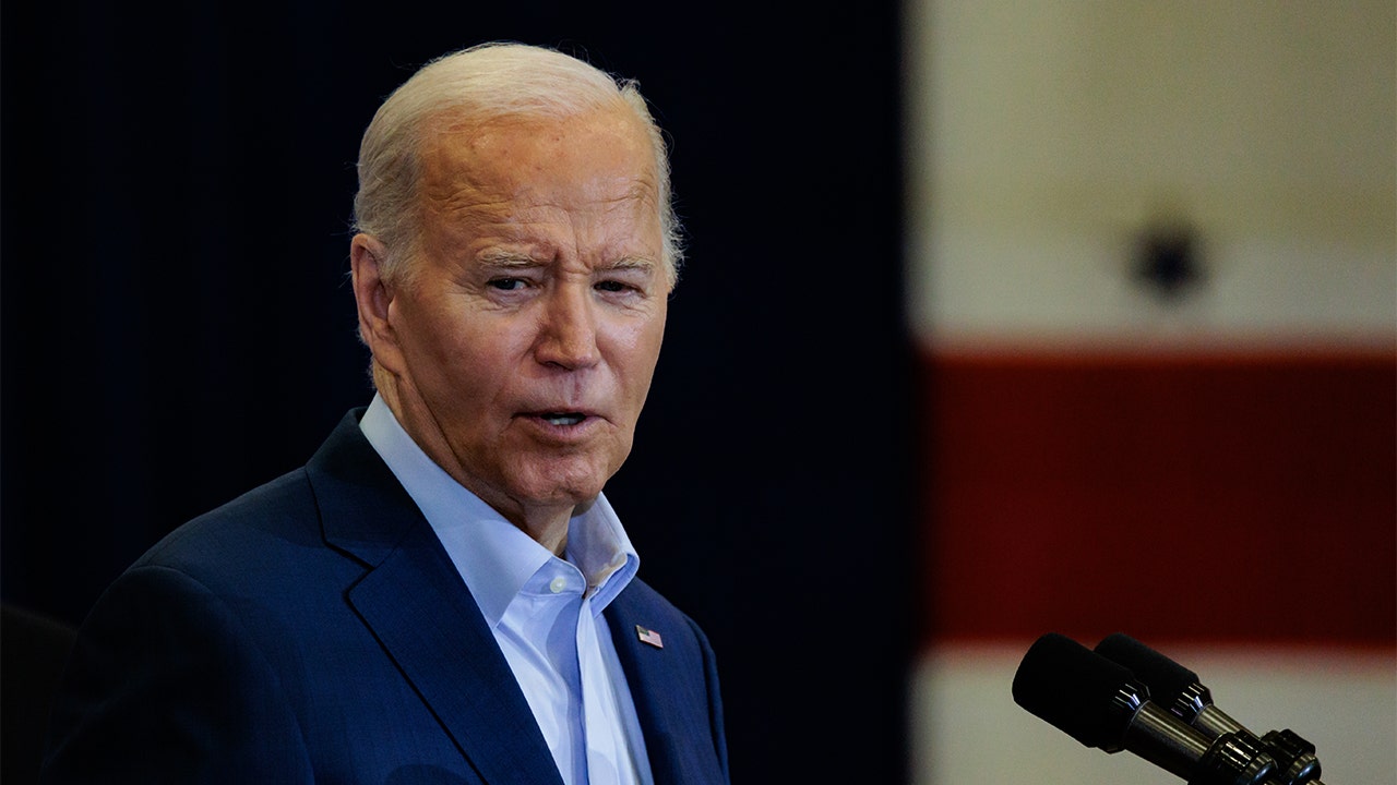 WH responds to report Biden told ally he's weighing dropping out of race