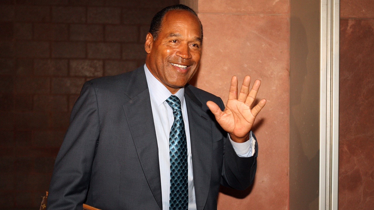 Read more about the article OJ Simpson dead at 76, family says