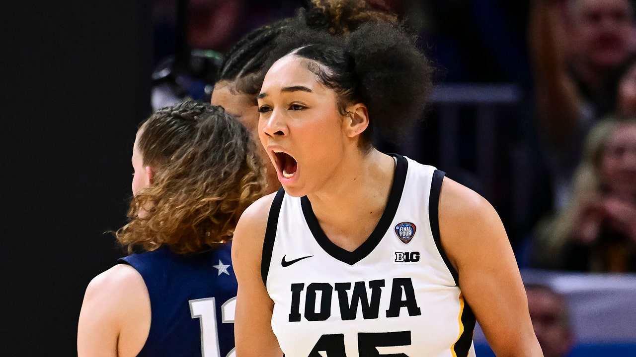 Read more about the article Iowa survives UConn’s late-game push to reach NCAA title game