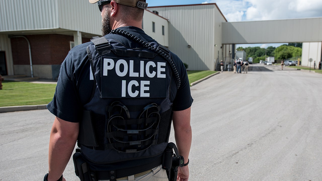ICE ordered to stop knock-and-talk tactics for immigration arrests