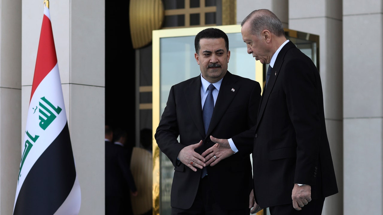 Read more about the article Turkish President makes first official visit to Iraq in over a decade