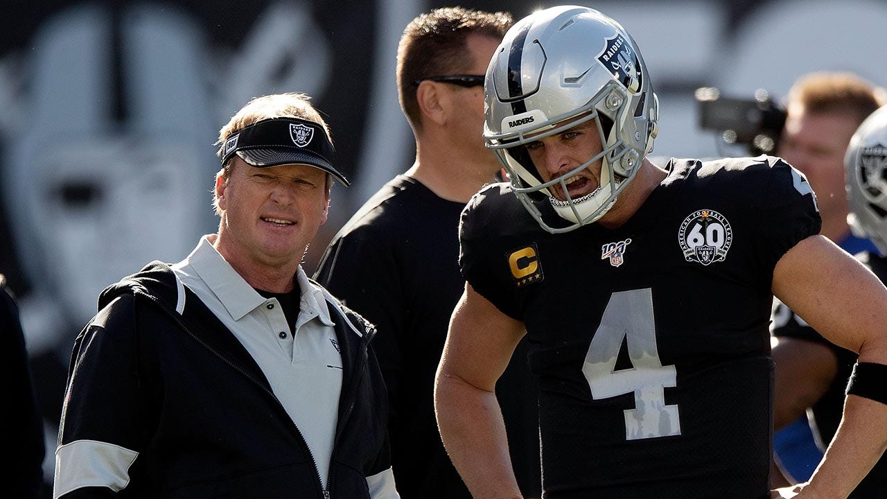 Read more about the article Derek Carr has ‘gone downhill’ since Jon Gruden left Raiders, former NFL GM says