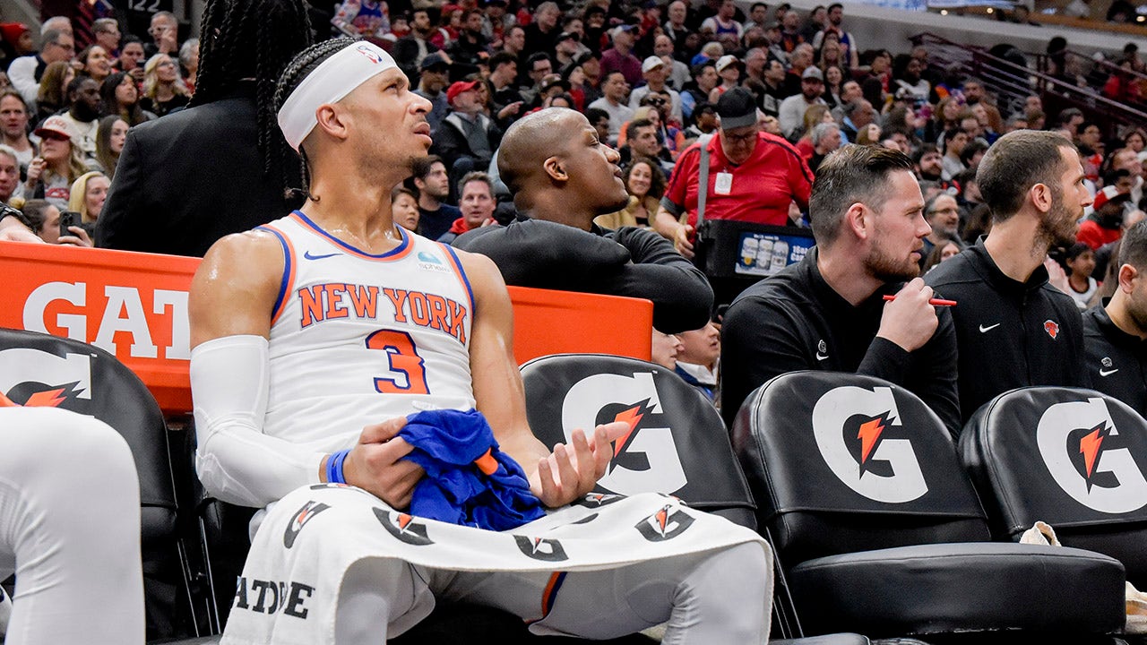 Read more about the article Knicks’ Josh Hart tossed from game after kicking Bulls’ Javonte Green in head area