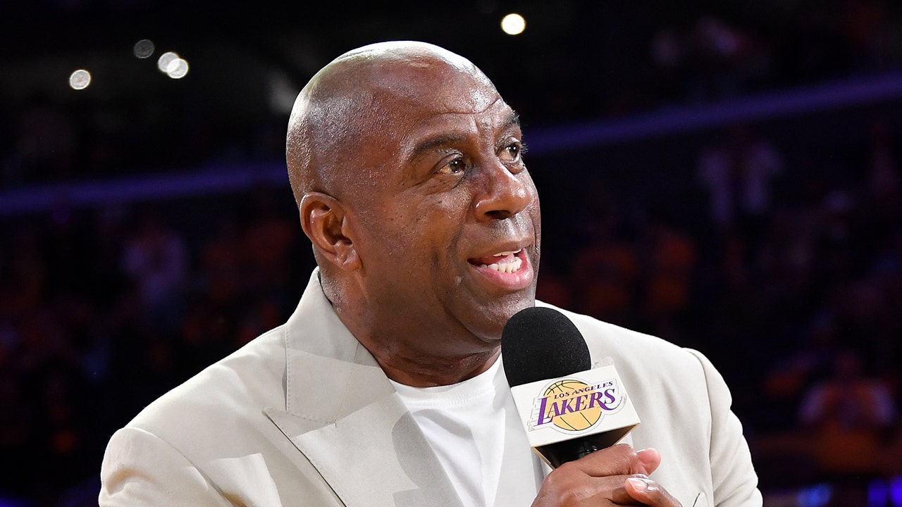 Read more about the article NBA legend Magic Johnson points finger at load management after Lakers’ early playoff exit
