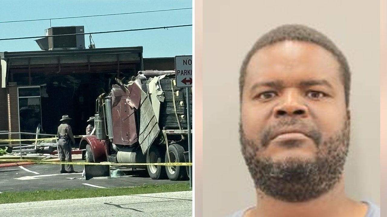 Read more about the article Stolen 18-wheeler crashes into Texas DPS office, 1 dead, multiple injured