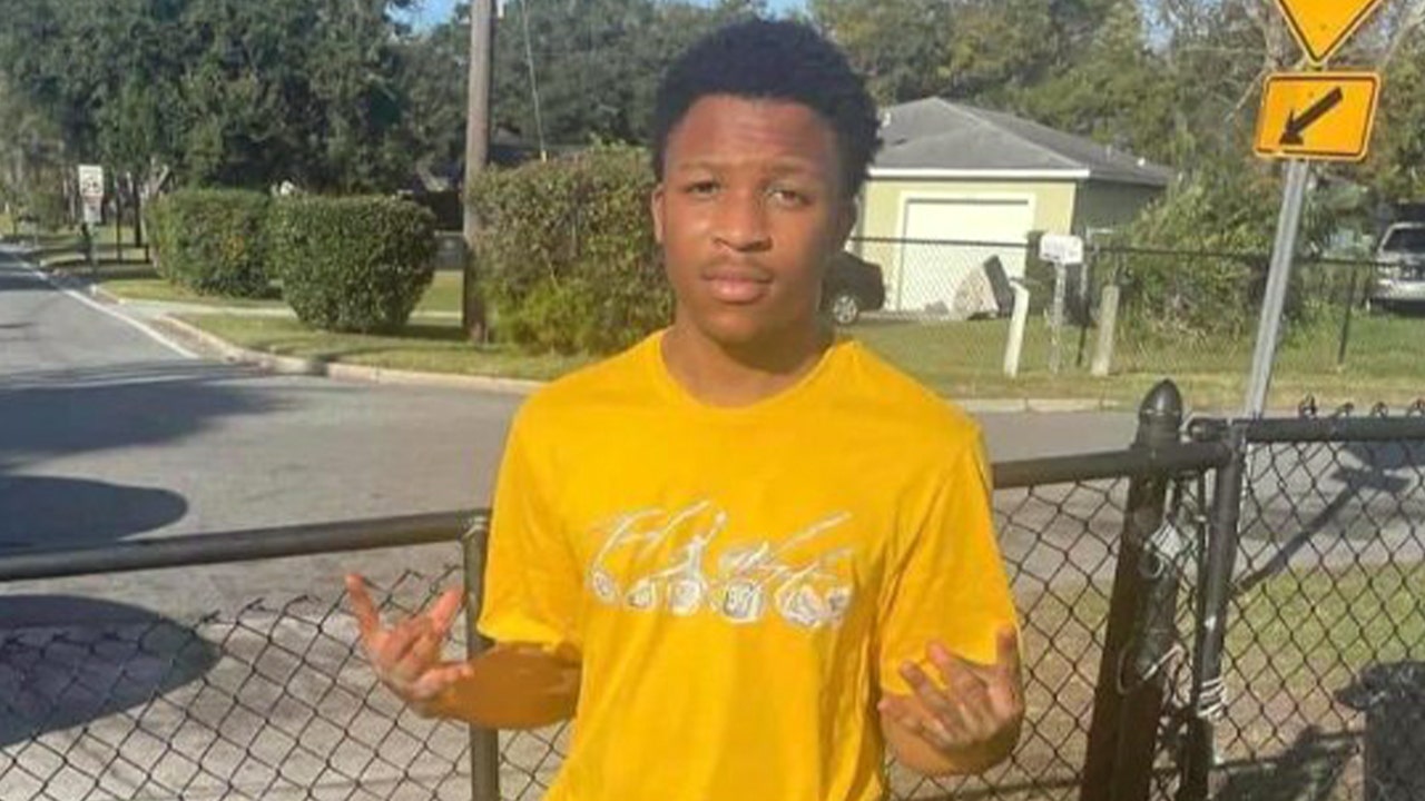 Read more about the article Florida teen dies after friends ran from shooting without helping him: police