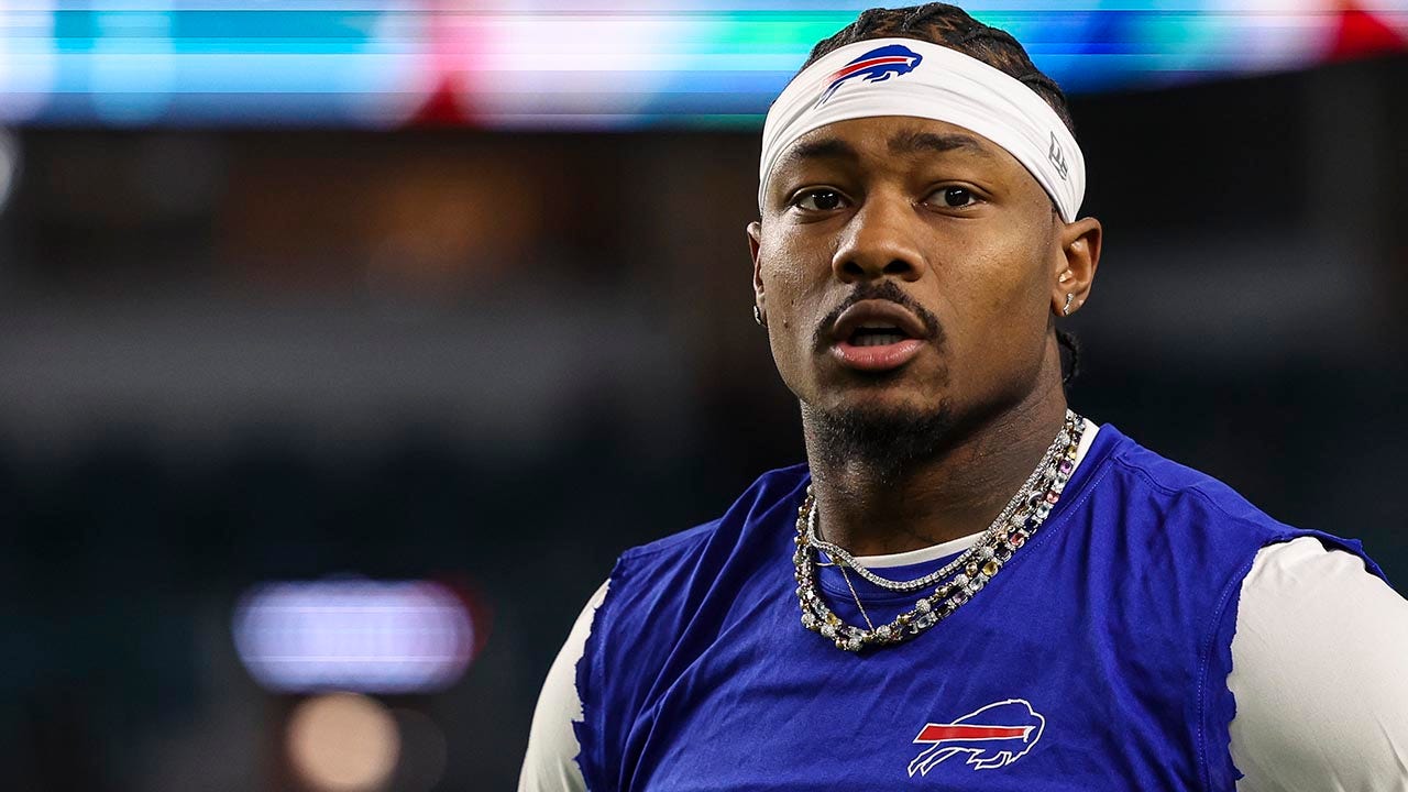 Read more about the article Stefon Diggs likes X post that says Bills have worst fan base