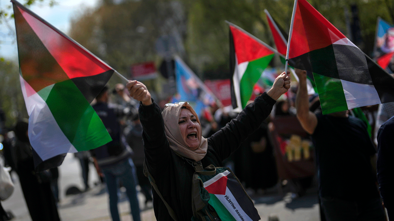 Turkey and Israel announce trade barriers on each other as relations deteriorate over Gaza