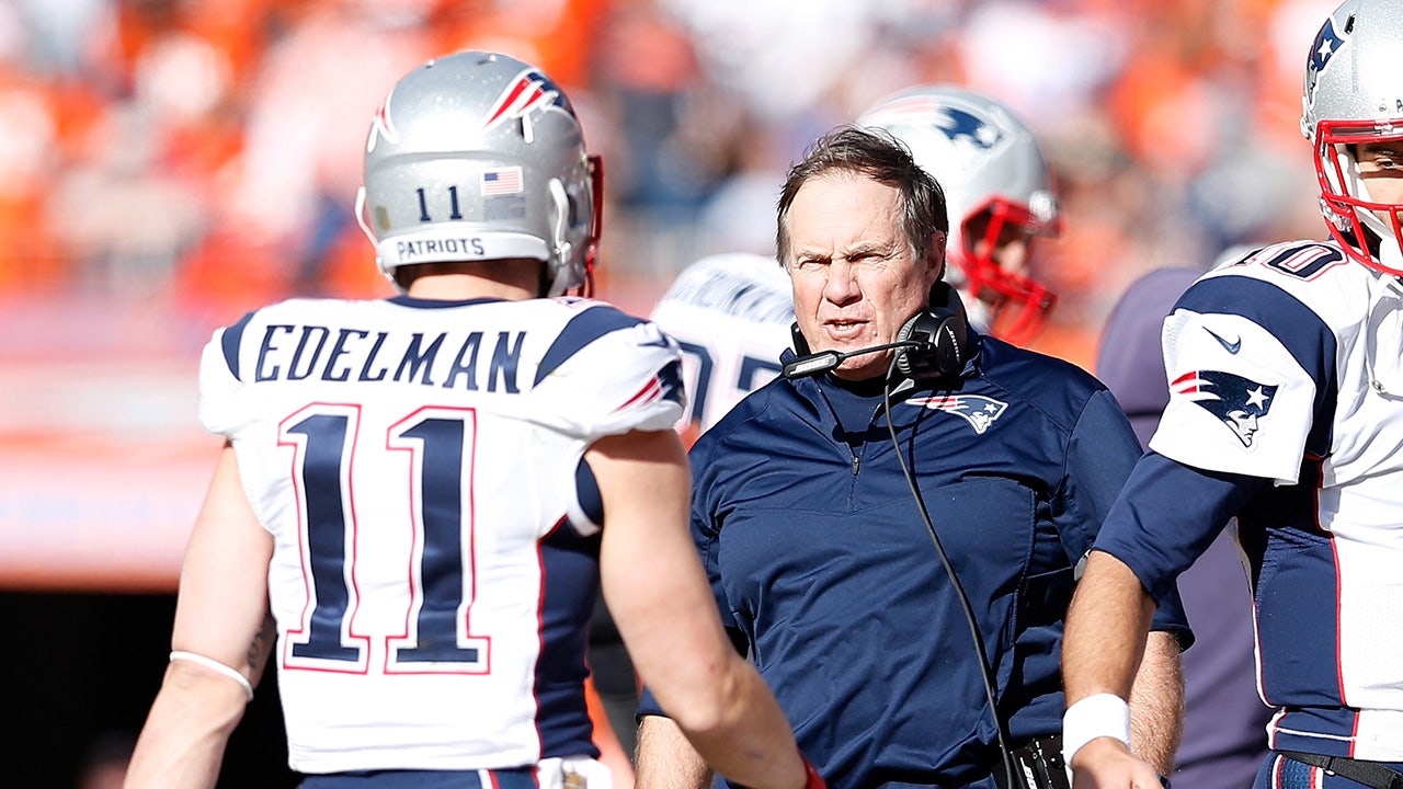 Read more about the article Ex-Patriots star ‘not surprised’ Bill Belichick’s time with team ended: ‘We weren’t getting any production’