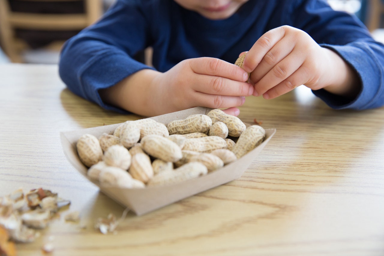 10 surprising facts about peanut allergies, according to a pediatric immunologist