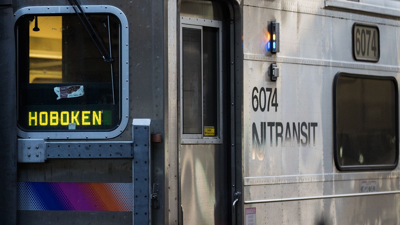 Read more about the article NJ Transit board approves 15% fare hike, effective July 1