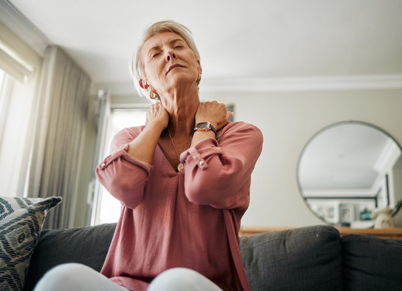 Read more about the article Experimental drug could help ease menopause-related symptoms, researchers say