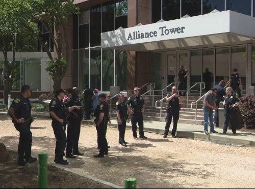 Houston irs office forced to close early after fight breaks out: 'i ain’t doing no playing'