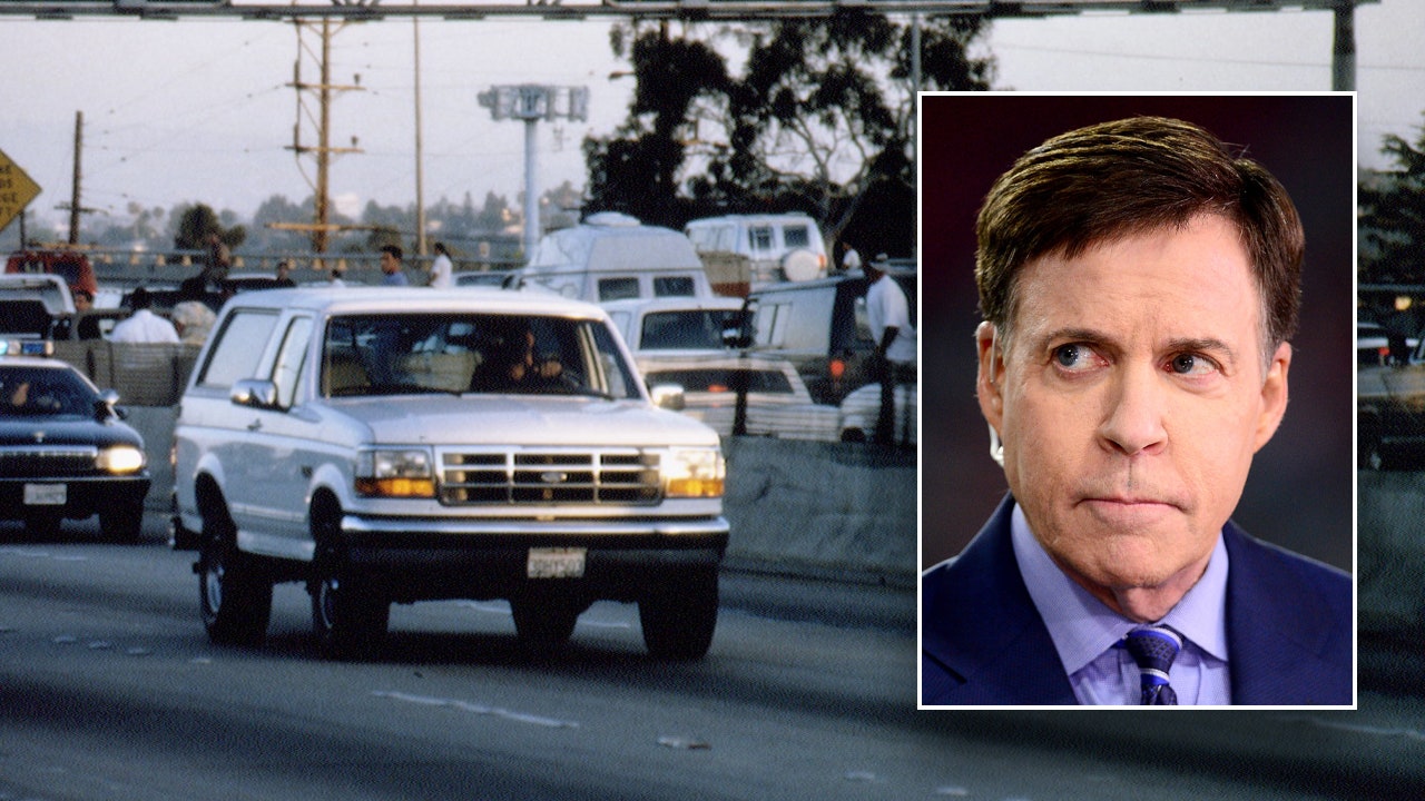 Read more about the article Bob Costas recalls OJ Simpson’s attempt to call him during 1994 Bronco car chase, NBA Finals broadcast