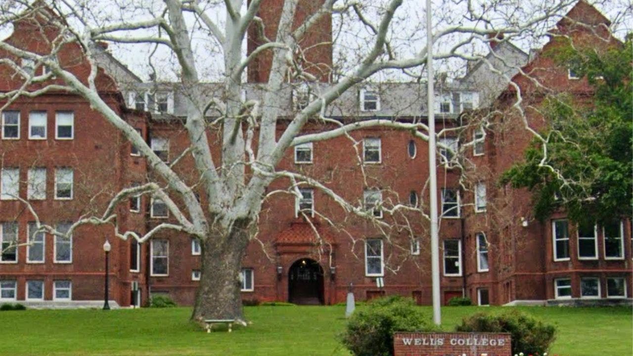 Low enrollment and financial struggles force an NY college to close: ‘It's really unfair to everyone’