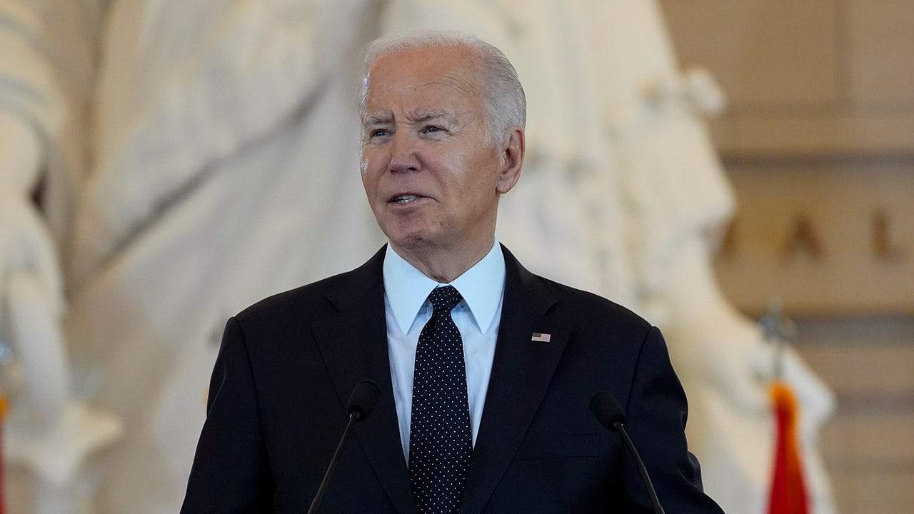 Read more about the article Biden’s decision to pull Israel weapons shipment kept quiet until after Holocaust remembrance address: report