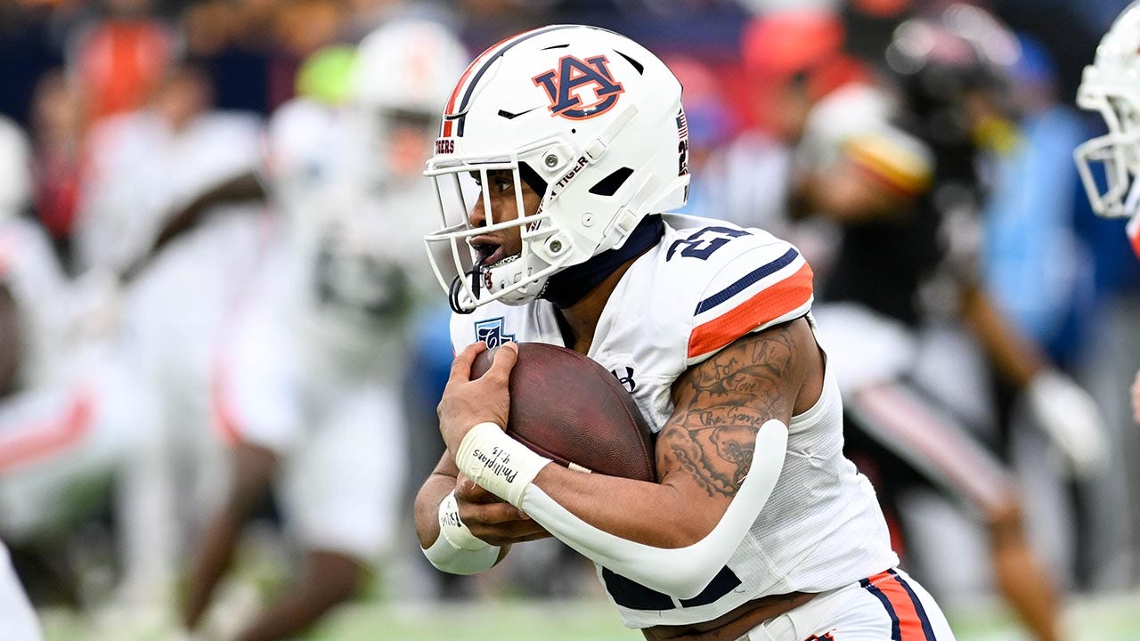 Read more about the article Auburn running back wounded in deadly Florida shooting: reports