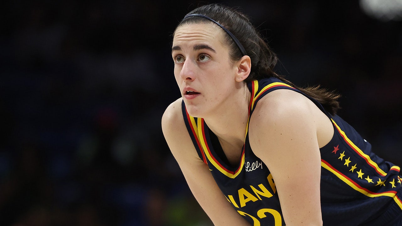 Caitlin Clark at center of another awkward question before WNBA ...