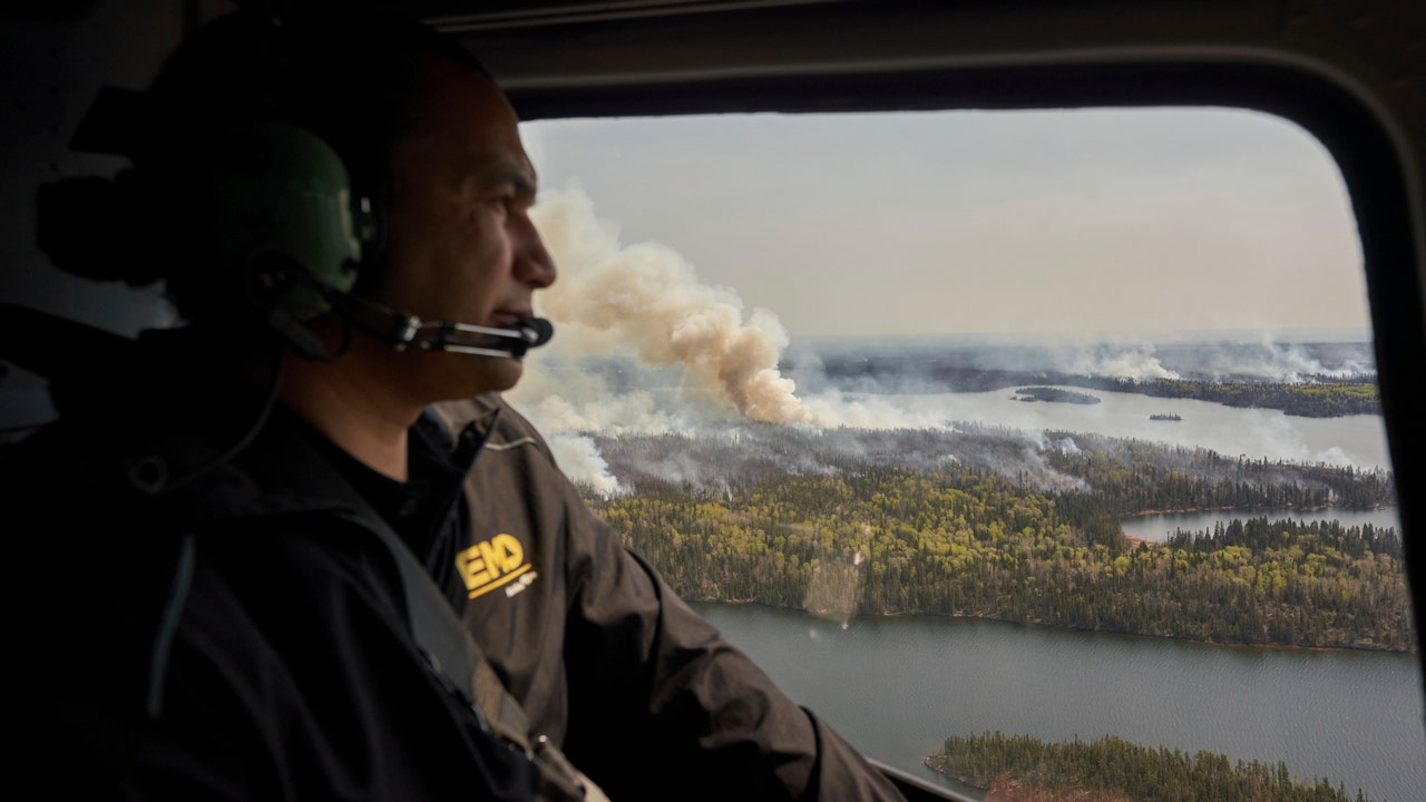 Read more about the article Canada’s oil sands wildfires expected to die down, but summer fire season approaches