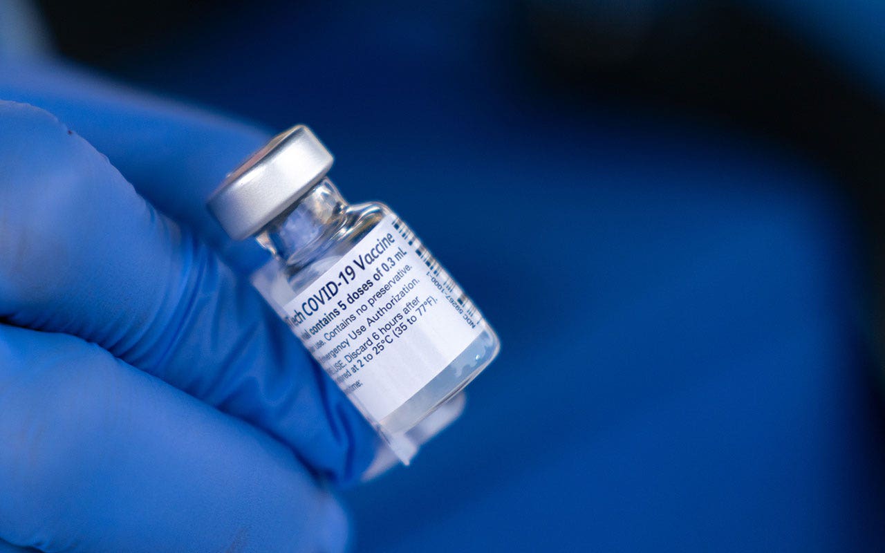Read more about the article Ohio doctor whose views on COVID-19 vaccinations drew complaints has medical license reinstated
