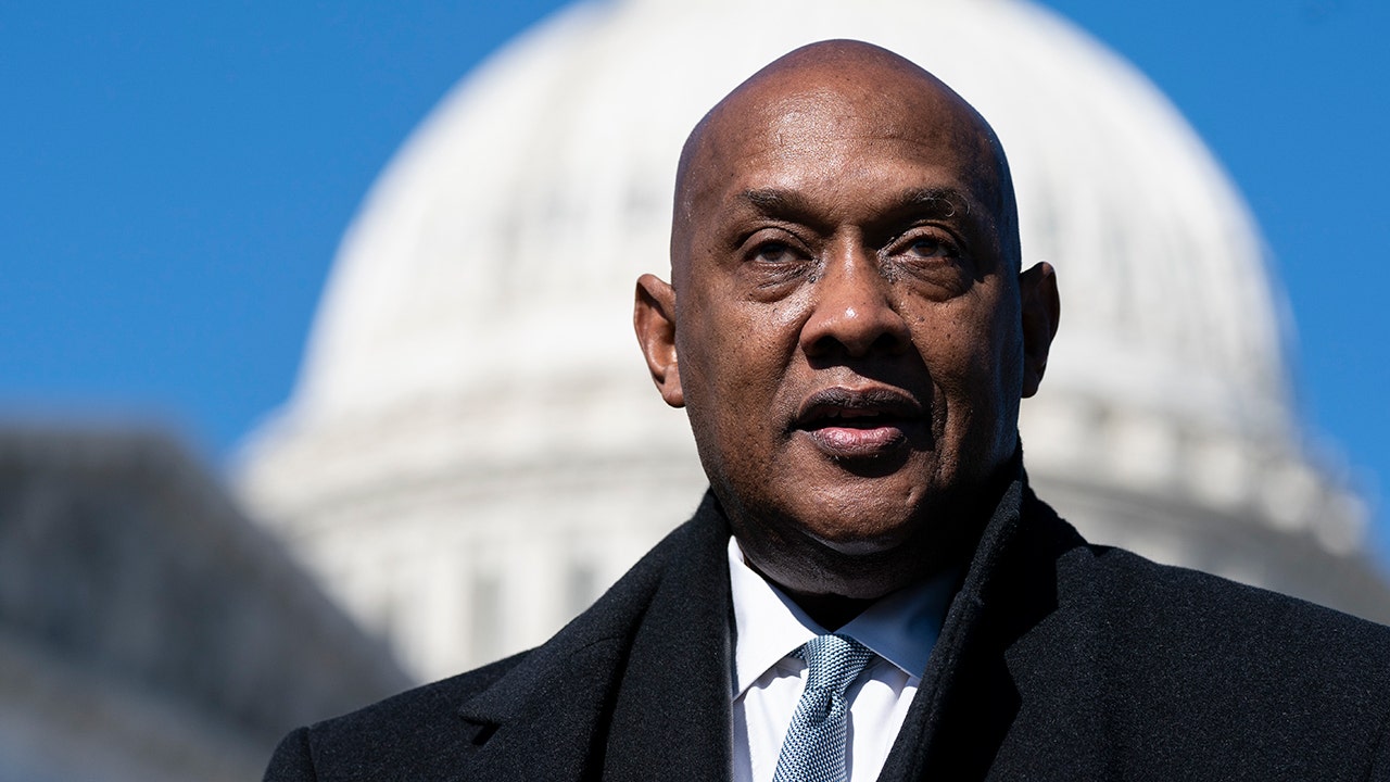 Read more about the article Pennsylvania Rep. Dwight Evans says he’s recovering from a minor stroke
