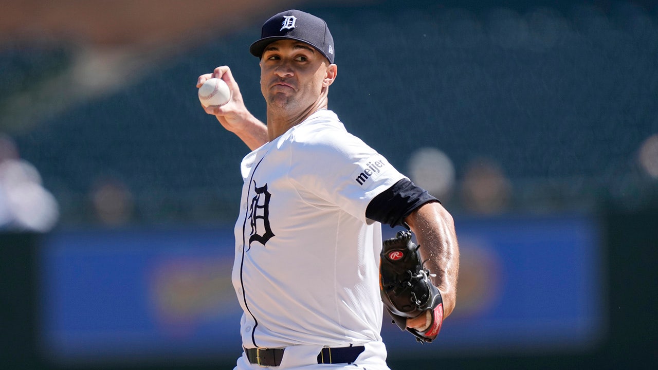 Read more about the article Tigers’ Jack Flaherty ties AL record with 7 straight strikeouts to begin game vs Cardinals, finishes with 14