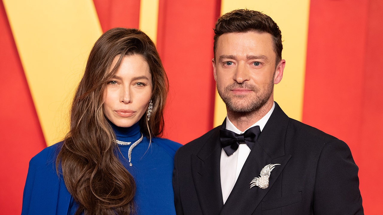 Jessica Biel and Justin Timberlake moved away from Hollywood to get away from paparazzi. (Robert Smith/Patrick McMullan via Getty Images)
