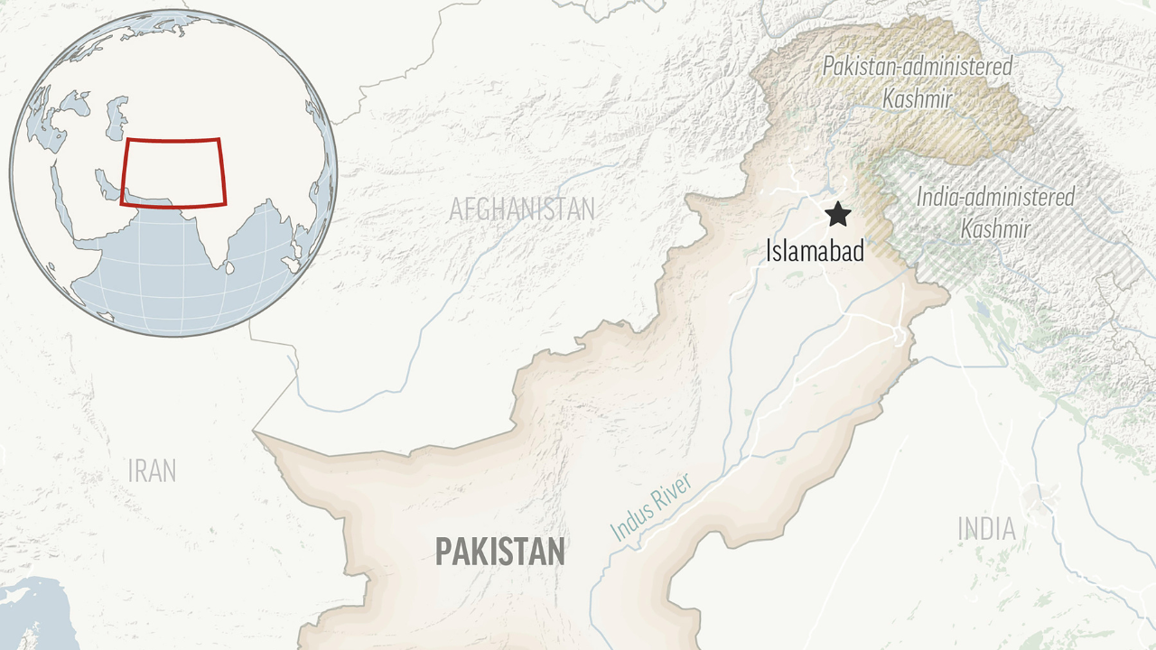 Read more about the article Pakistan hit by suspected militant bombing of girl’s school