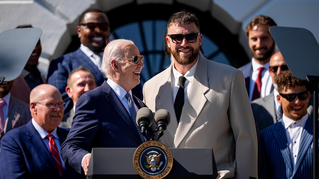 Travis Kelce shares warning Secret Service gave him throughout White Home go to: ‘They weren’t too pleased with me’