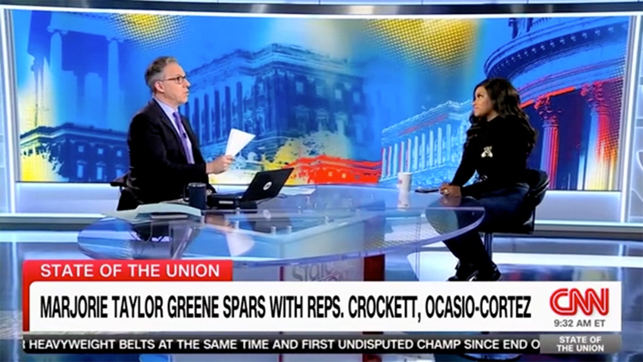 CNN host confronts Rep. Crockett on her response to Rep. Greene during House clash: 'You did the same thing'