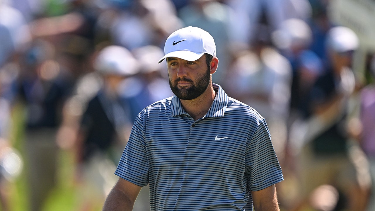 Scottie Scheffler finishes sturdy in closing spherical as chaotic PGA Championship comes to shut